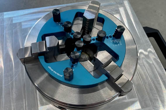 Magnetischer Werkstückanschlag, blau, universell einstellbar