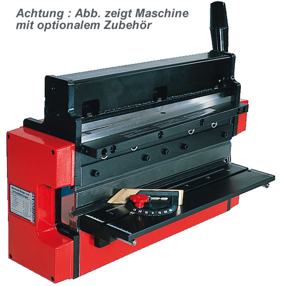 P320 Blechbearbeitungsmaschine mit optionalem Zubehör